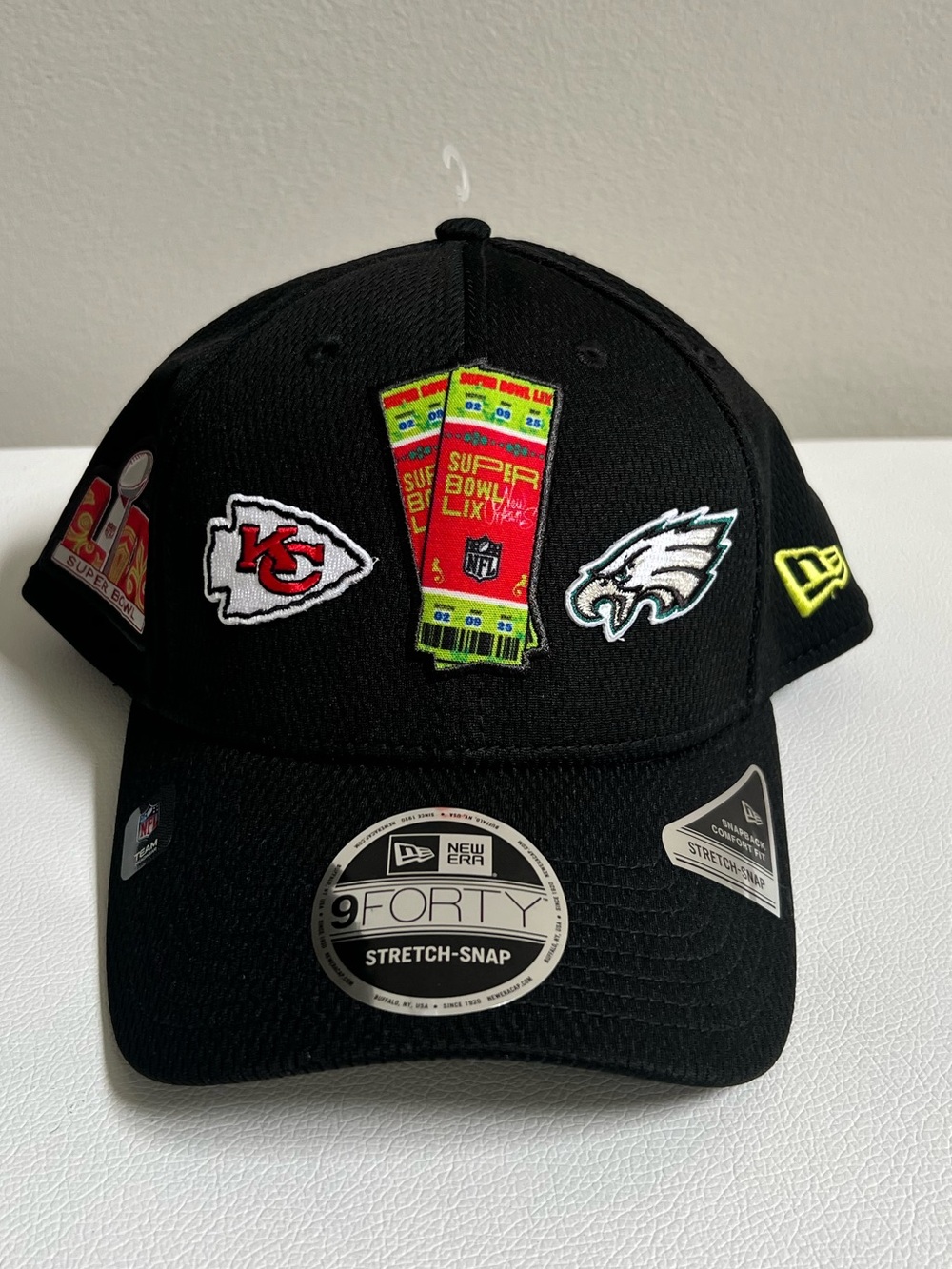 New Era Black Super Bowl LIX Patch 9FORTY Stretch-Snap Cap NEW!!